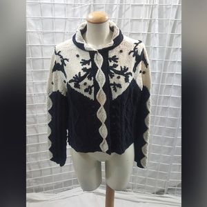 Lisa Nichols-Sweater
